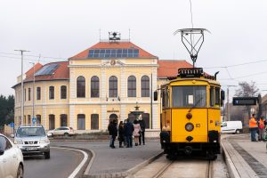 Forrás: Lázár János hivatalos oldala