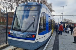 Menetrend szerint jár a tram train Szeged és Hódmezővásárhely között